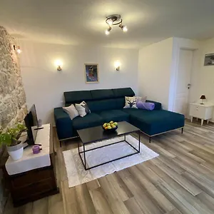 Appartamento Veronika, Risika