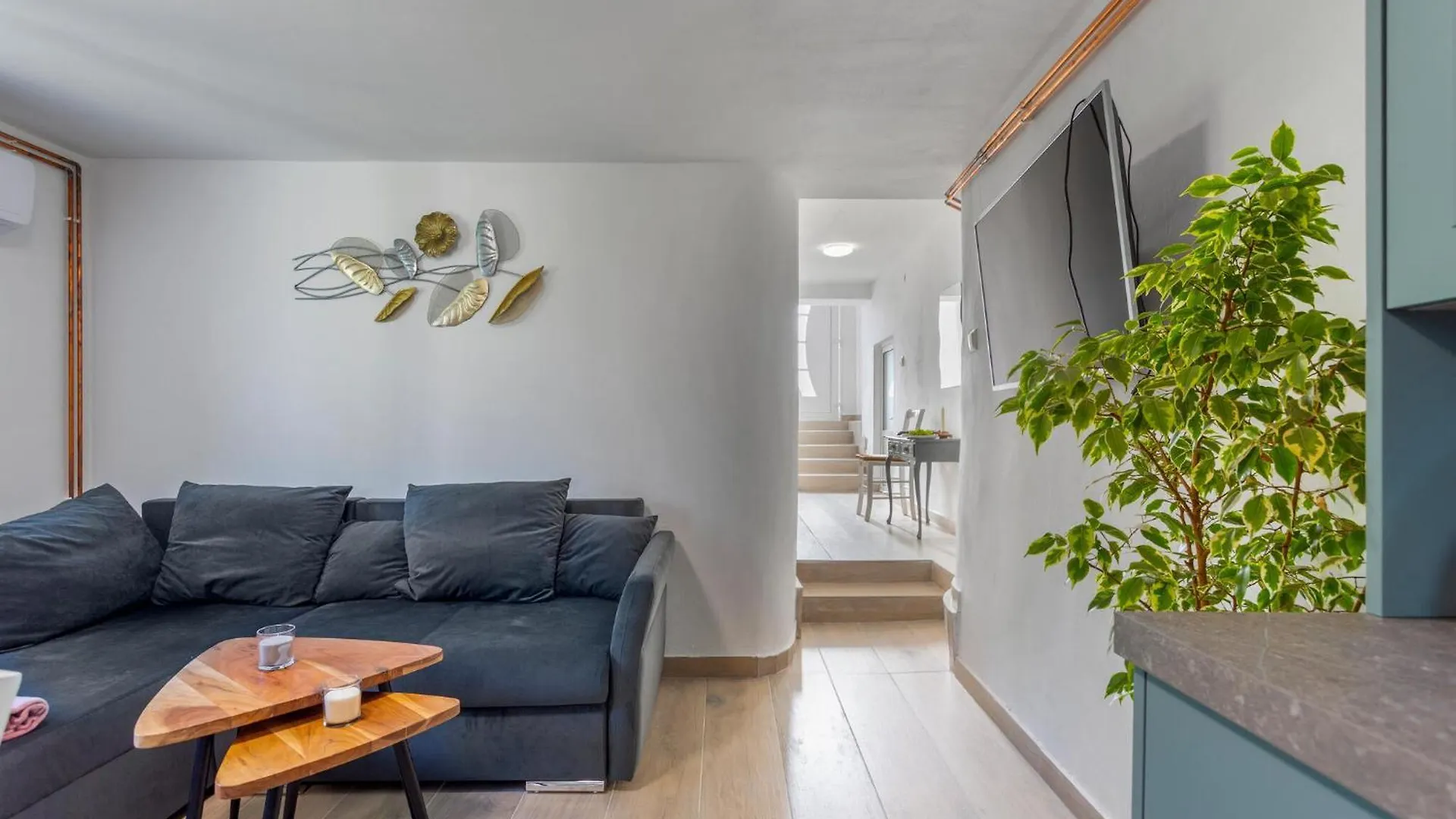 Pet Friendly Apartment In Risika With Wifi 0*,