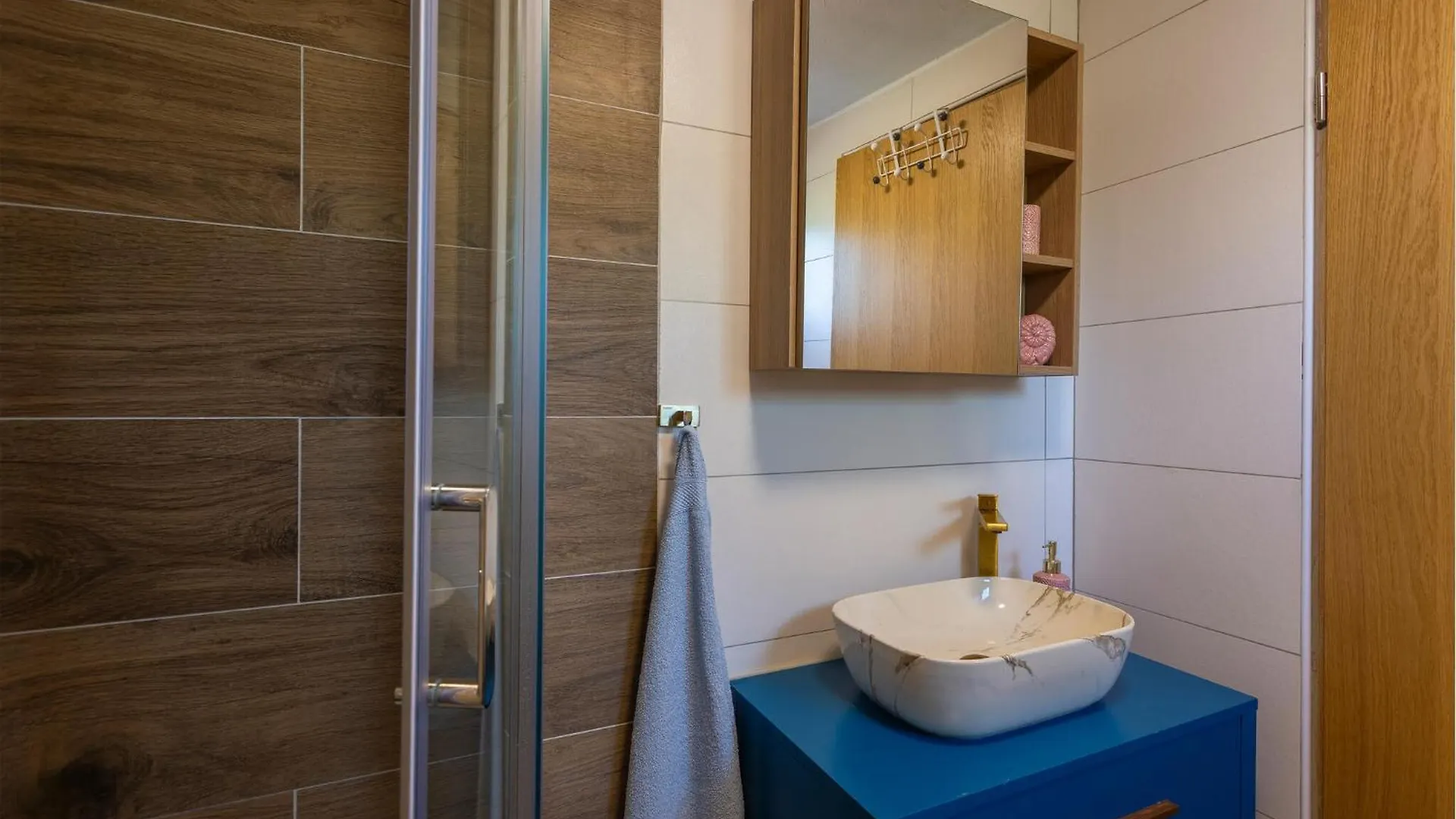 Pet Friendly Apartment In Risika With Wifi