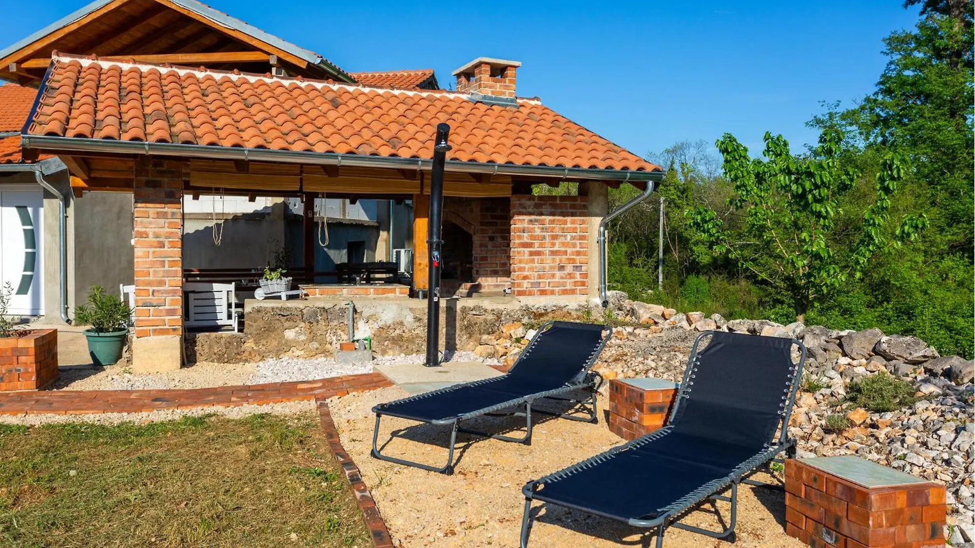 Pet Friendly Apartment In Risika With Wifi